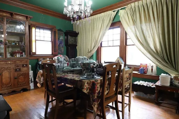 $289,000 | 3635 Bell Street, Kansas City, MO 64111