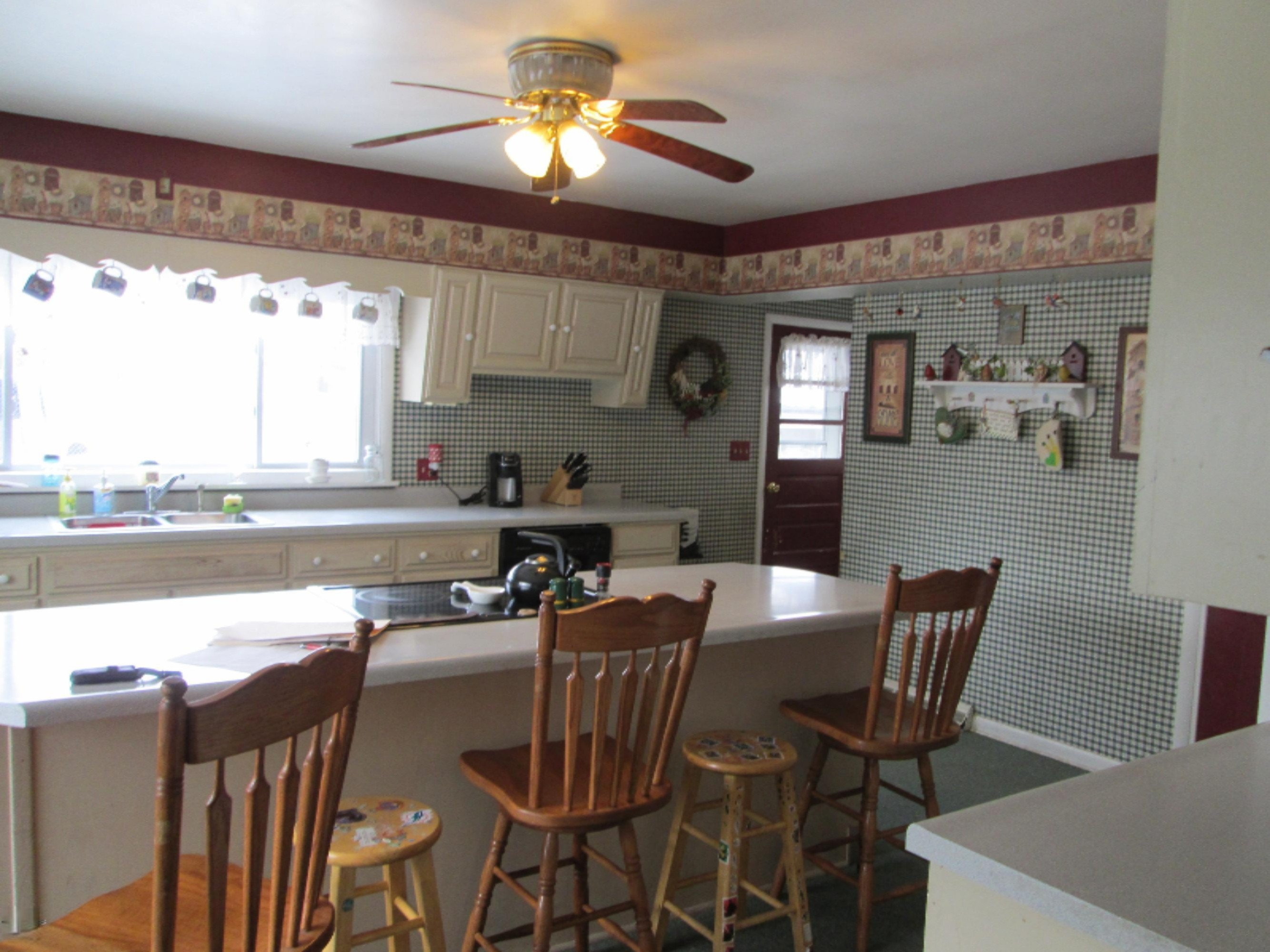 119 Dallas Street Colon, MI 49040 - Photo 14 of 24 Kitchen