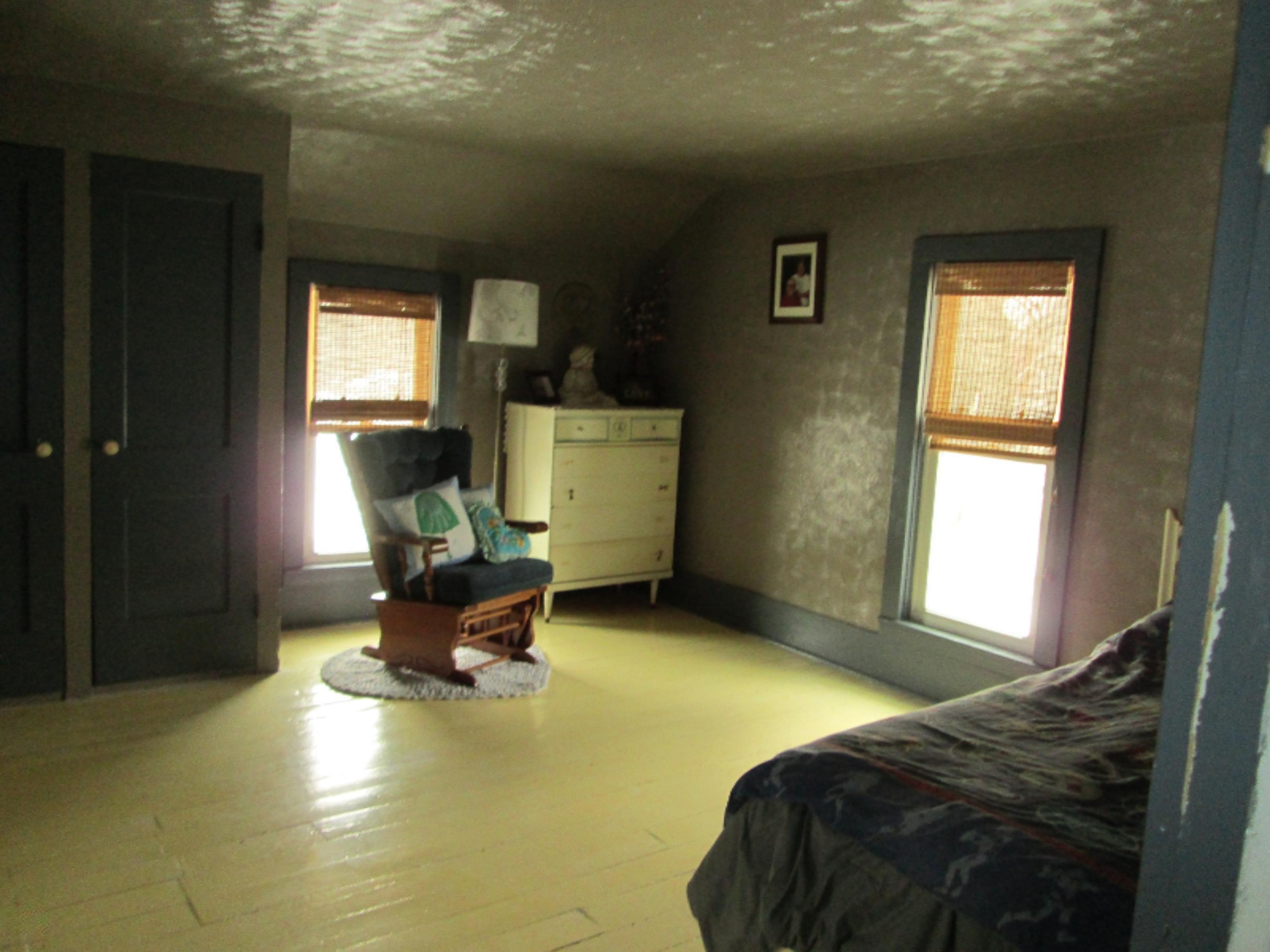 119 Dallas Street Colon, MI 49040 - Photo 5 of 24 Bedroom 1