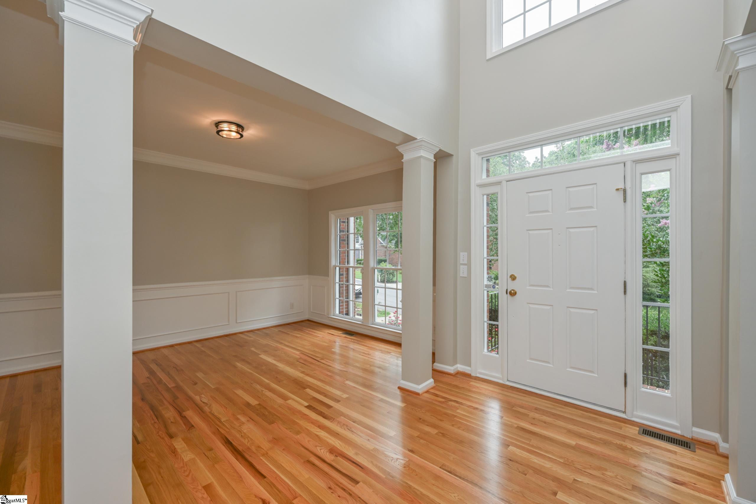 22 Bentley Way Greer, SC 29650 - Photo 4 of 34 Gallery Image 4