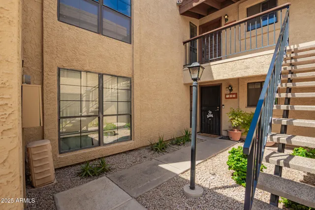 $265,000 | 8214 North 21st Drive, Unit A104, Phoenix, AZ 85021