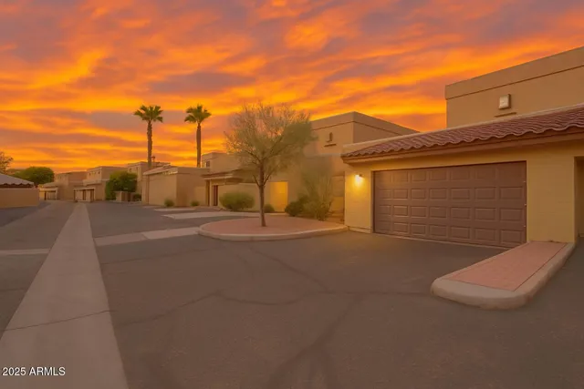 $265,000 | 8214 North 21st Drive, Unit A104, Phoenix, AZ 85021