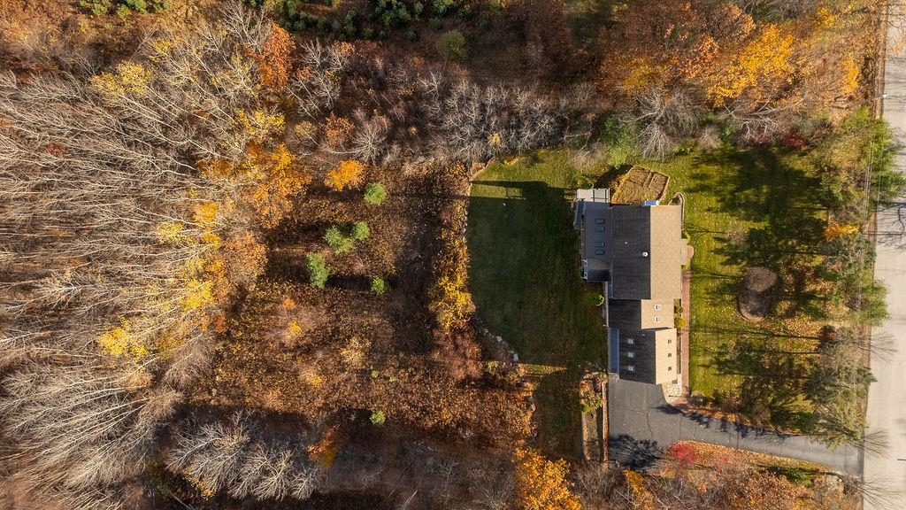8 Longview Drive Bow, NH 03304 - Photo 11 of 46