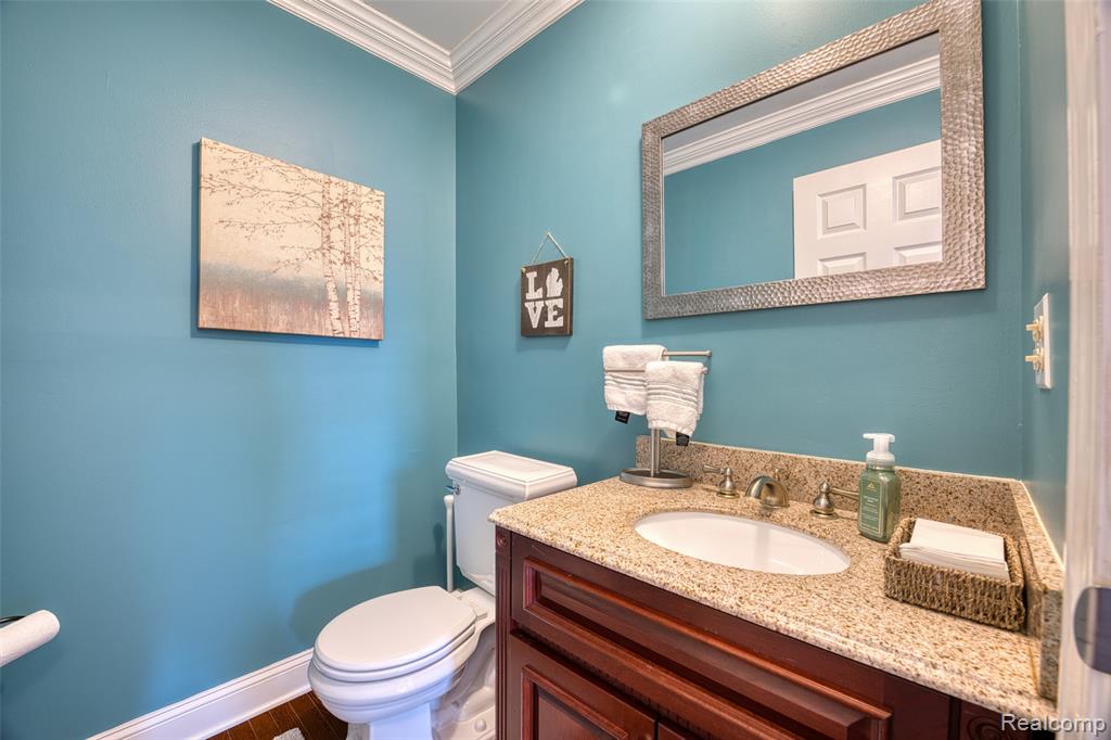 42134 Waterfall Road Northville, MI 48168 - Photo 21 of 47 Gallery Image 21