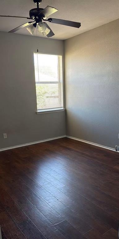 3605 Lasso Road Fort Worth, TX 76262 - Photo 19 of 27 Gallery Image 19