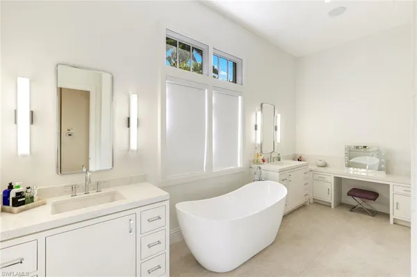 $16,500 | 2904 Tiburon Boulevard East, Naples, FL 34109