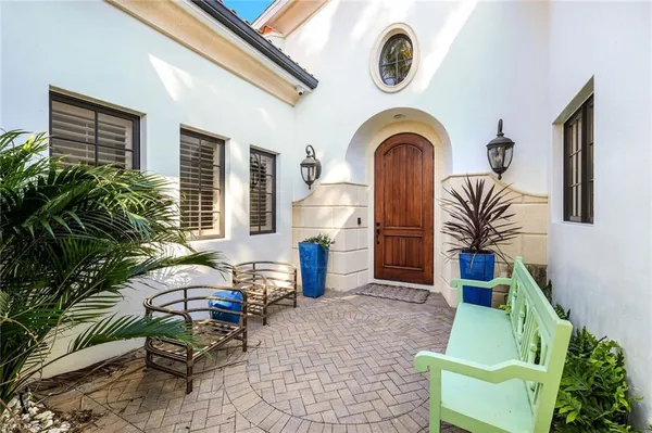 $16,500 | 2904 Tiburon Boulevard East, Naples, FL 34109