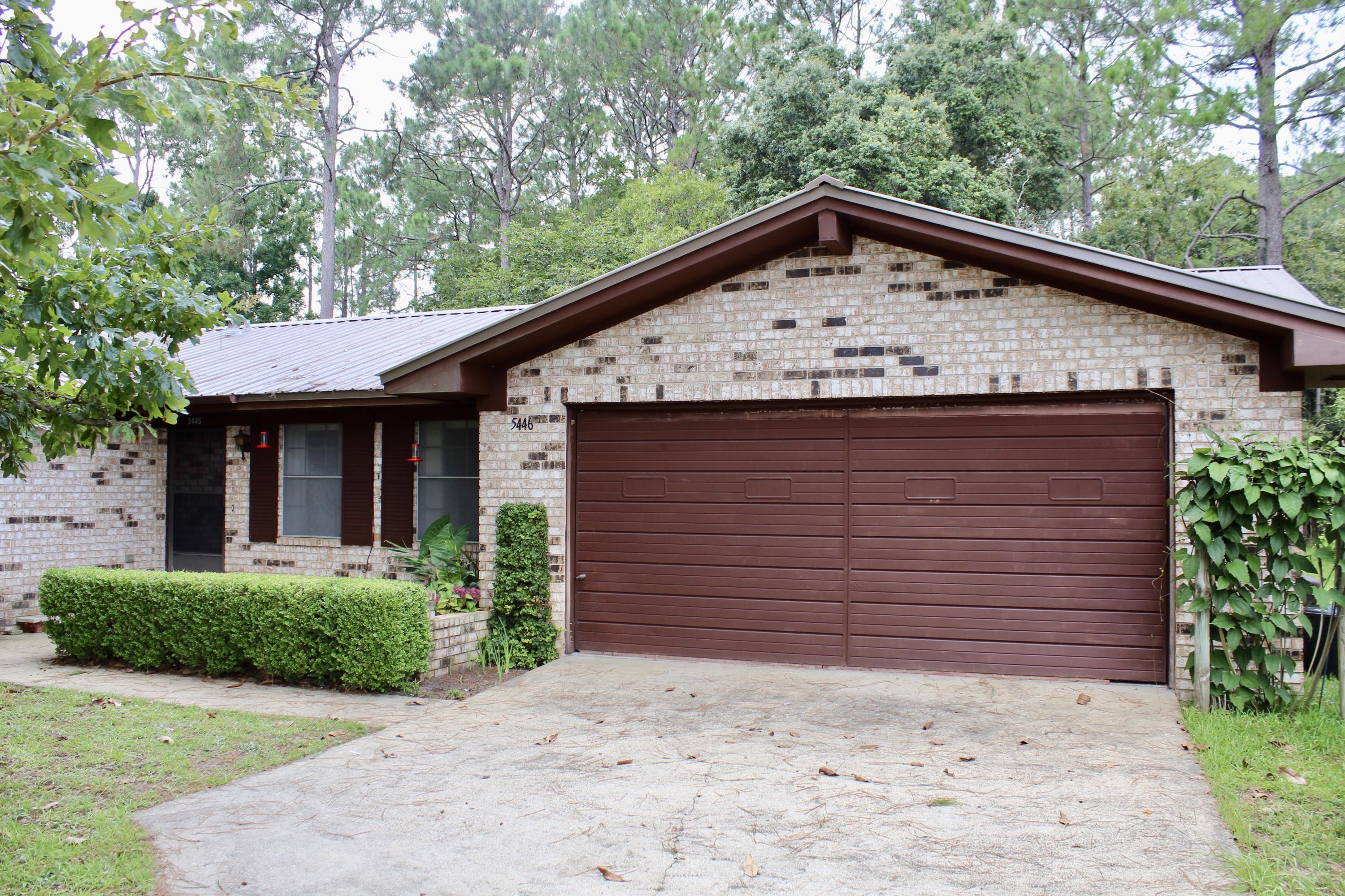 5446 Monterrey Road Crestview, FL 32539 - Photo 1 of 26 CV Garage