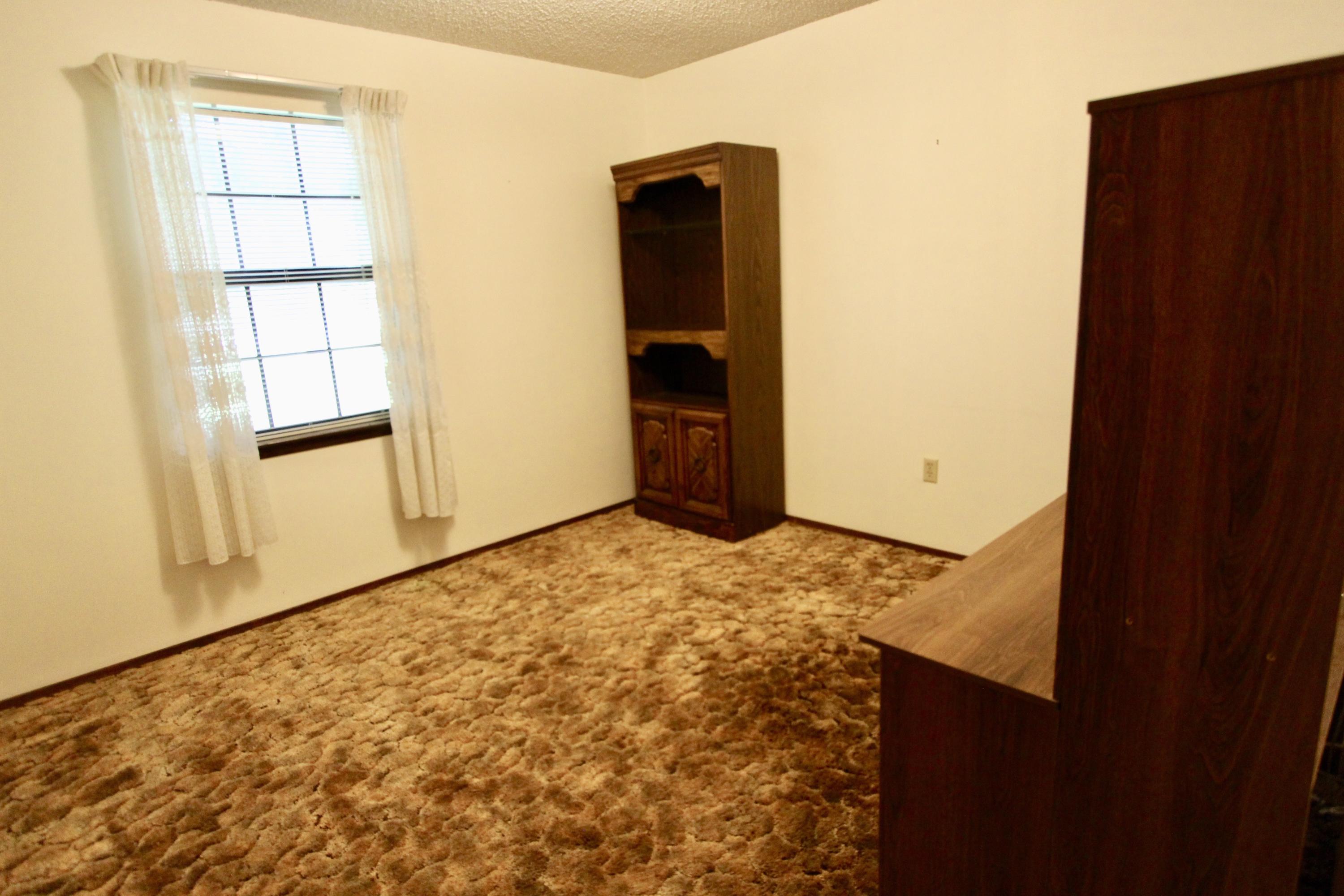 5446 Monterrey Road Crestview, FL 32539 - Photo 13 of 26 CV Room