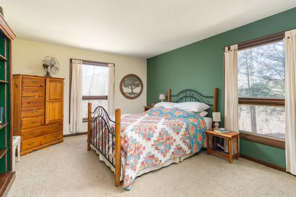 $395,000 | 1935 Deerfield Road, Princeton, IL 61356