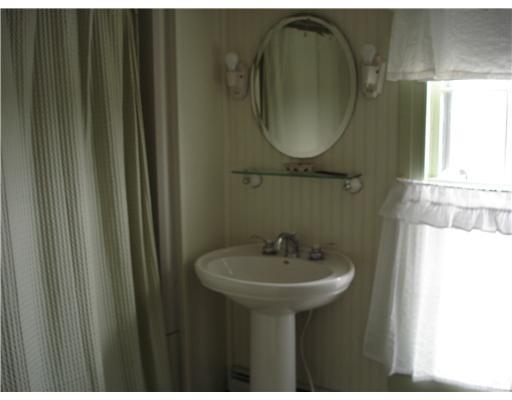 5 Ducktrap Road Lincolnville, ME 04849 - Photo 16 of 21 Bathroom.