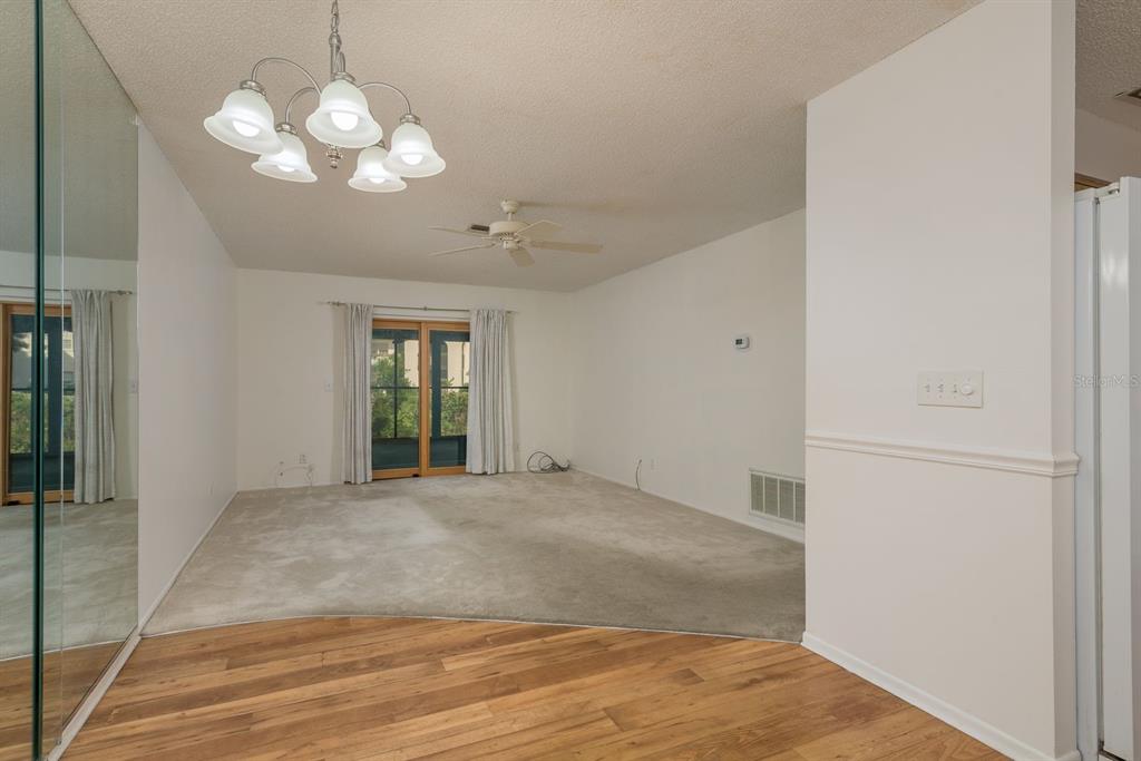 4039 La Pasida Lane New Port Richey, FL 34655 - Photo 7 of 38