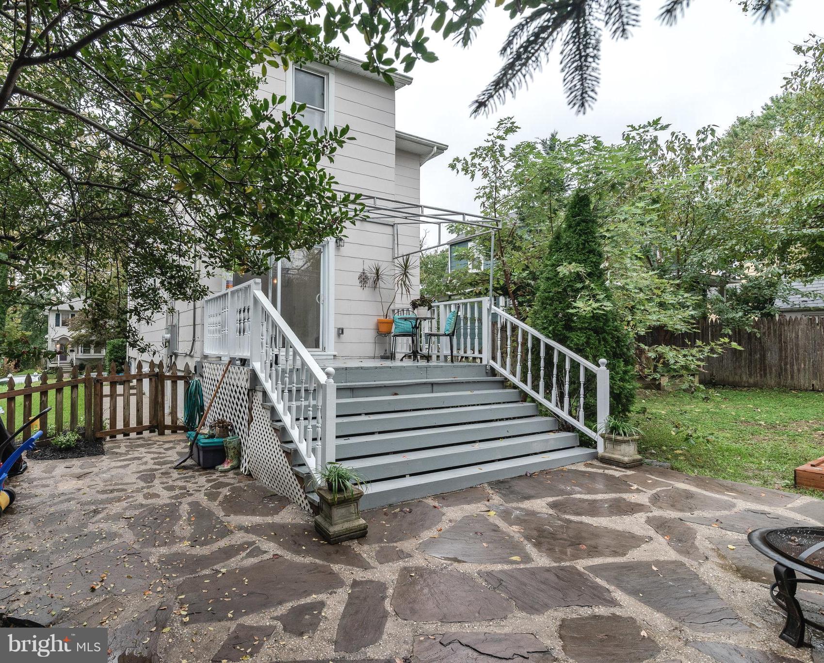 5312 Wendley Road Baltimore, MD 21229 - Photo 29 of 34 Deck leading off to deck for entertaining