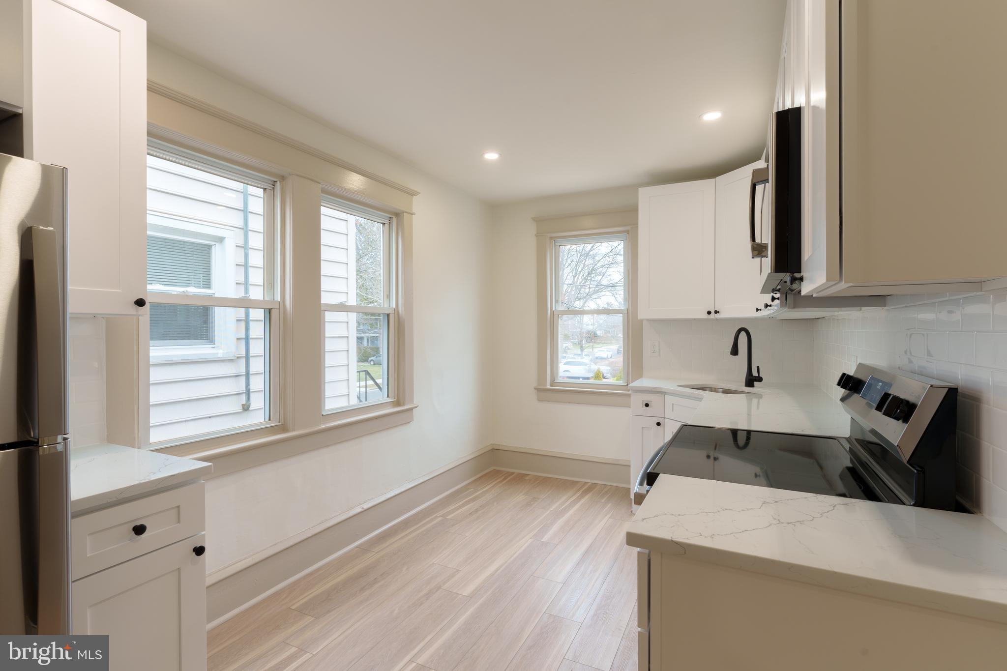 423 North Haddon Avenue Haddonfield, NJ 08033 - Photo 4 of 16