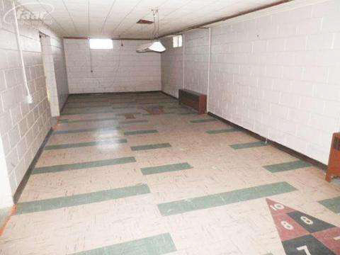 2380 Murphy Road Flint, MI 48504 - Photo 9 of 10 20351967-8.JPG