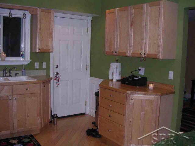 7205 Calkins Road Flint, MI 48532 - Photo 8 of 11 20066175-7.JPG