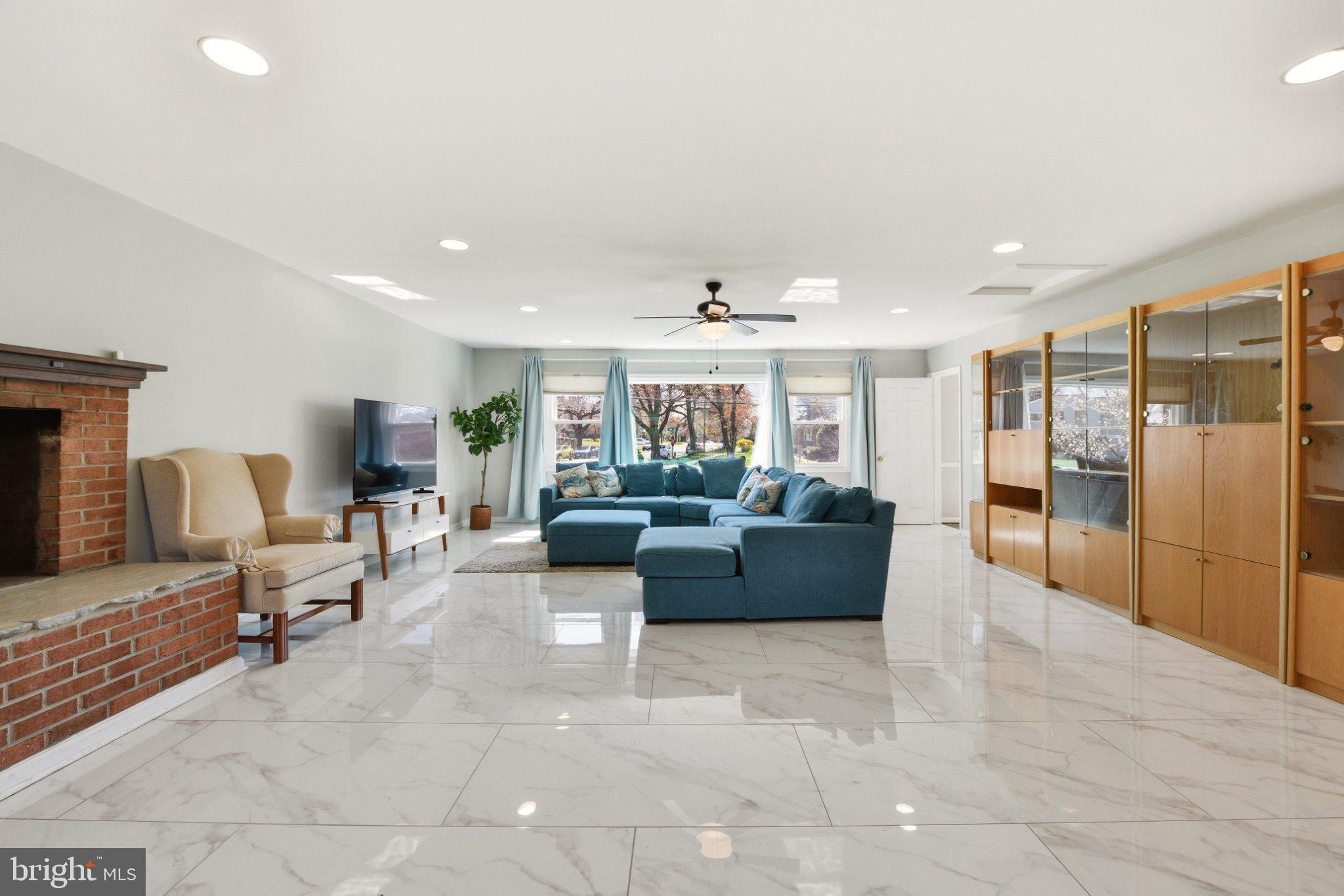 2311 Spencer Road Silver Spring, MD 20910 - Photo 11 of 36 Spacious living area with modern flair.