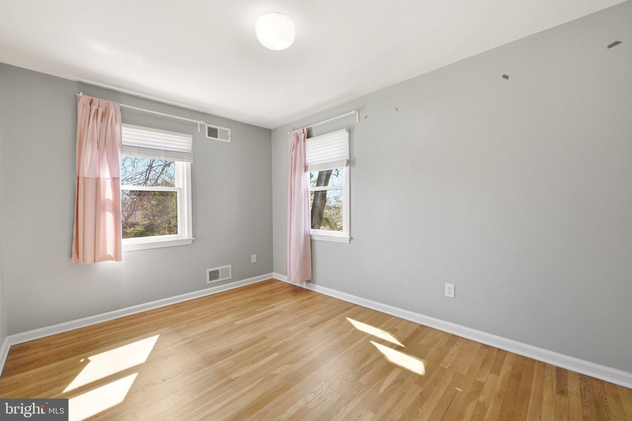 2311 Spencer Road Silver Spring, MD 20910 - Photo 16 of 36 Bright and airy room with natural light.