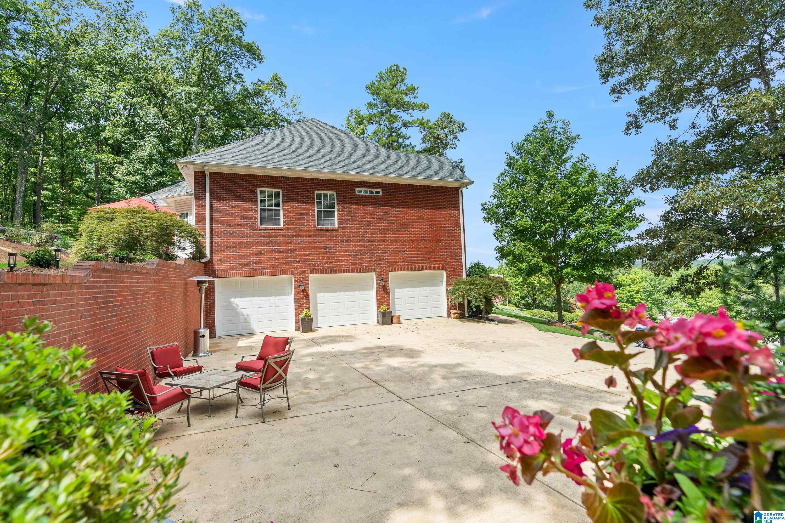 178 Scarlet Oak Drive Alabaster, AL 35114 - Photo 30 of 32