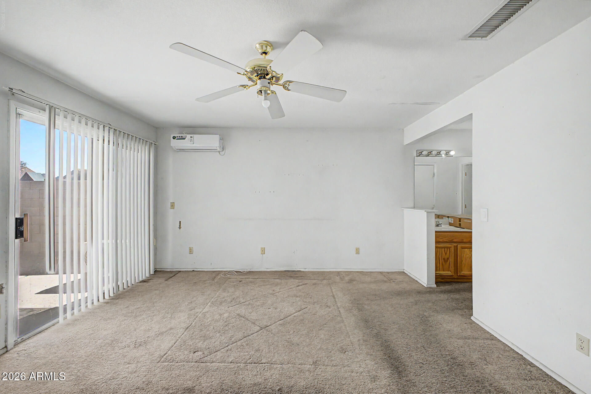 1621 East Darrel Road Phoenix, AZ 85042 - Photo 16 of 30 16 - Darrel