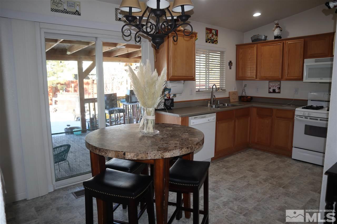18241 Pin Oak Court Reno, NV 89508 - Photo 10 of 28 Photo 10