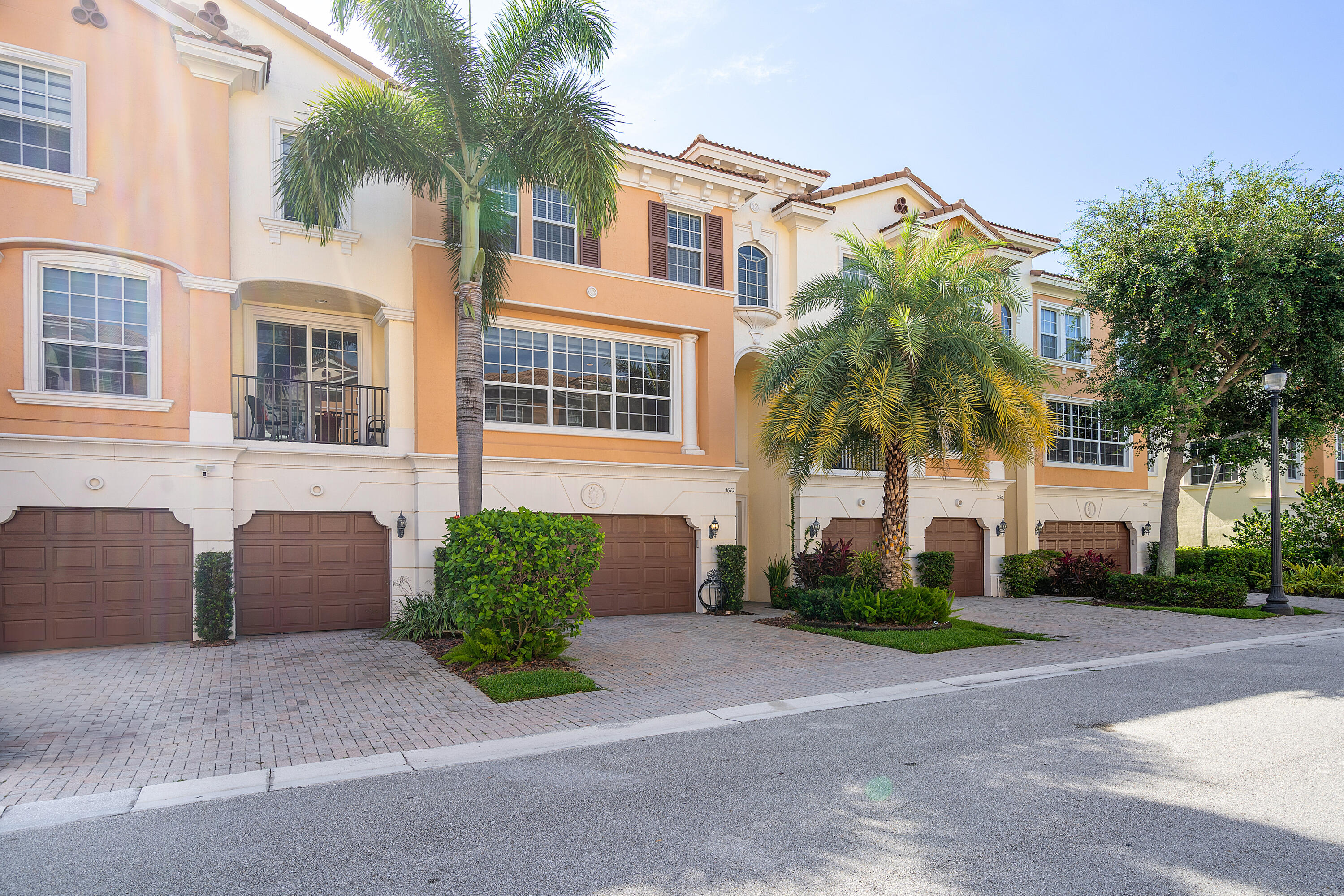 5640 Northeast Trieste Way Boca Raton, FL 33487 - Photo 2 of 40 002-5640NortheastTriesteWay-BocaRaton-FL
