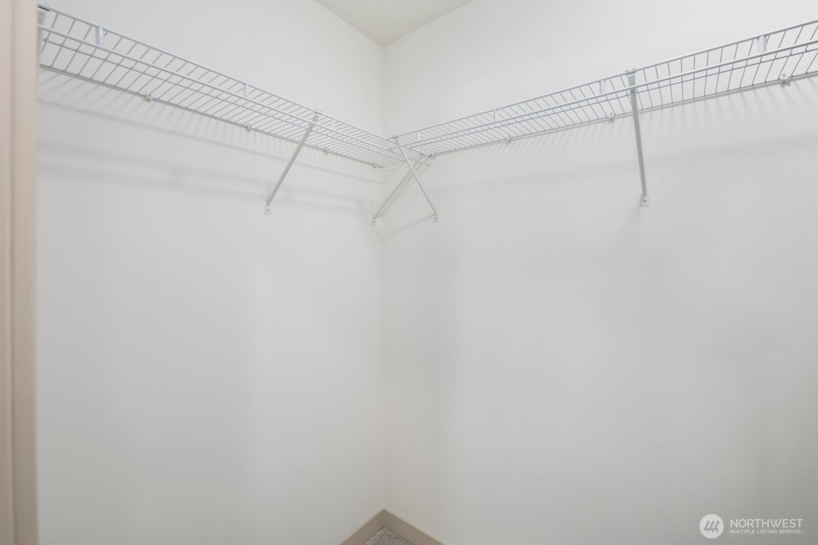 1249 Southwest 151st Street Seattle, WA 98166 - Photo 27 of 38