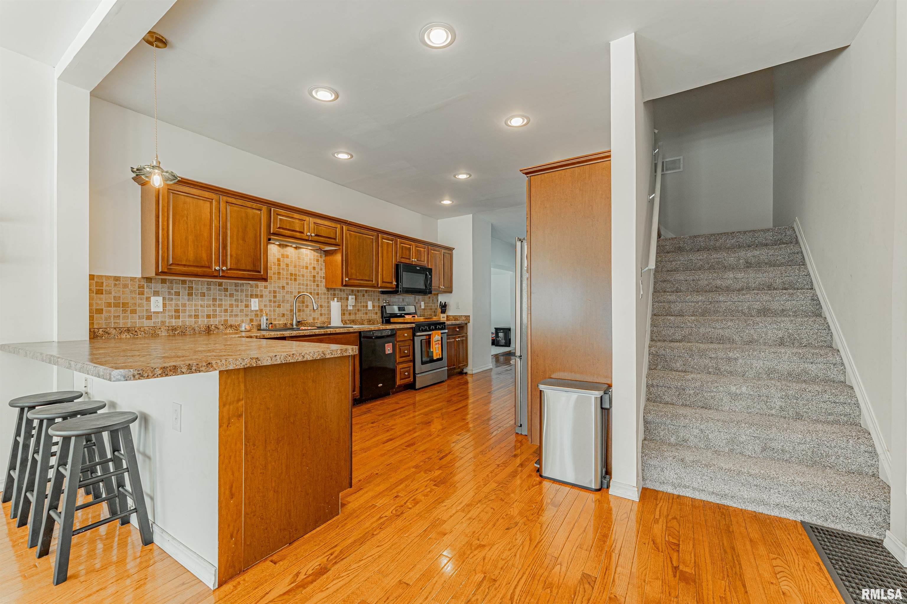 1528 Forest Hills Road Lincoln, IL 62656 - Photo 15 of 42