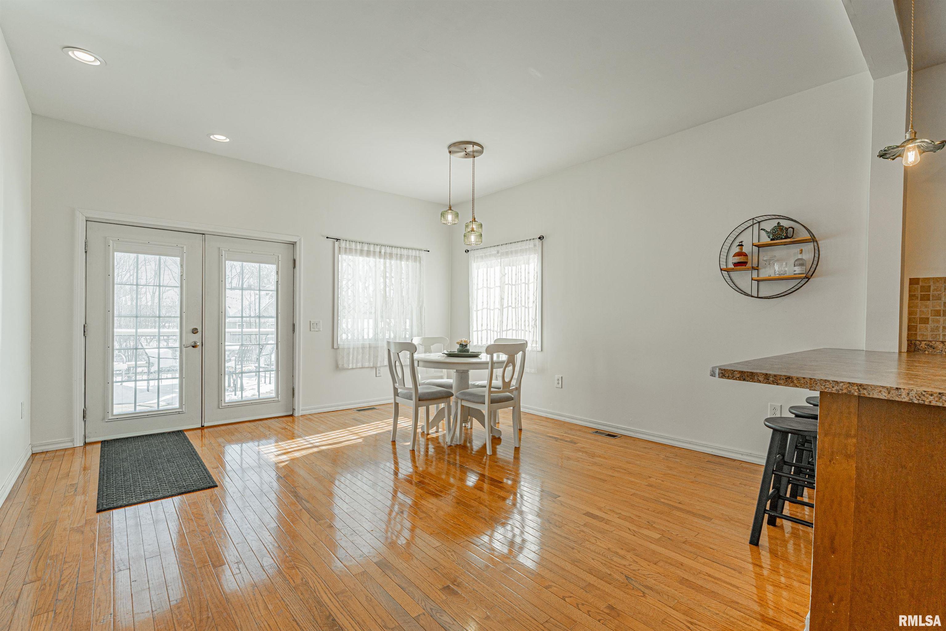 1528 Forest Hills Road Lincoln, IL 62656 - Photo 16 of 42