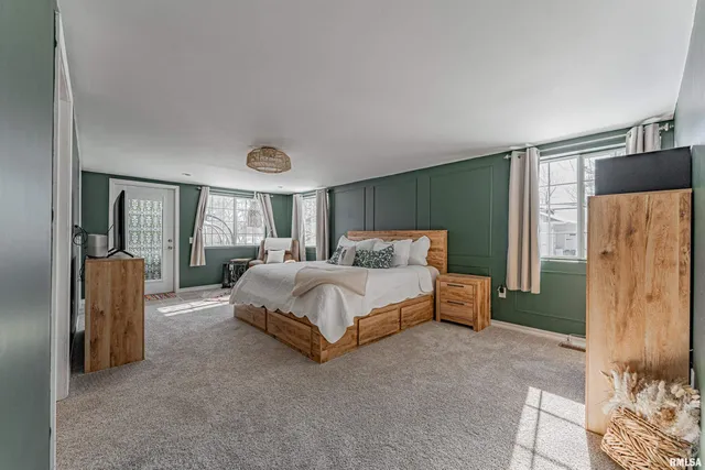 $375,000 | 1528 Forest Hills Road, Lincoln, IL 62656