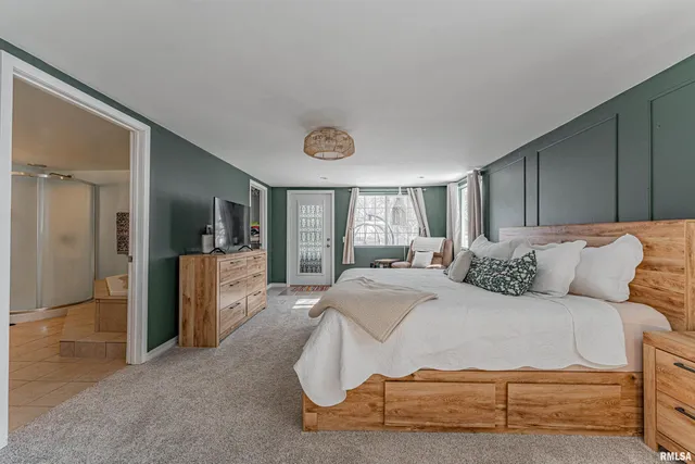 $375,000 | 1528 Forest Hills Road, Lincoln, IL 62656