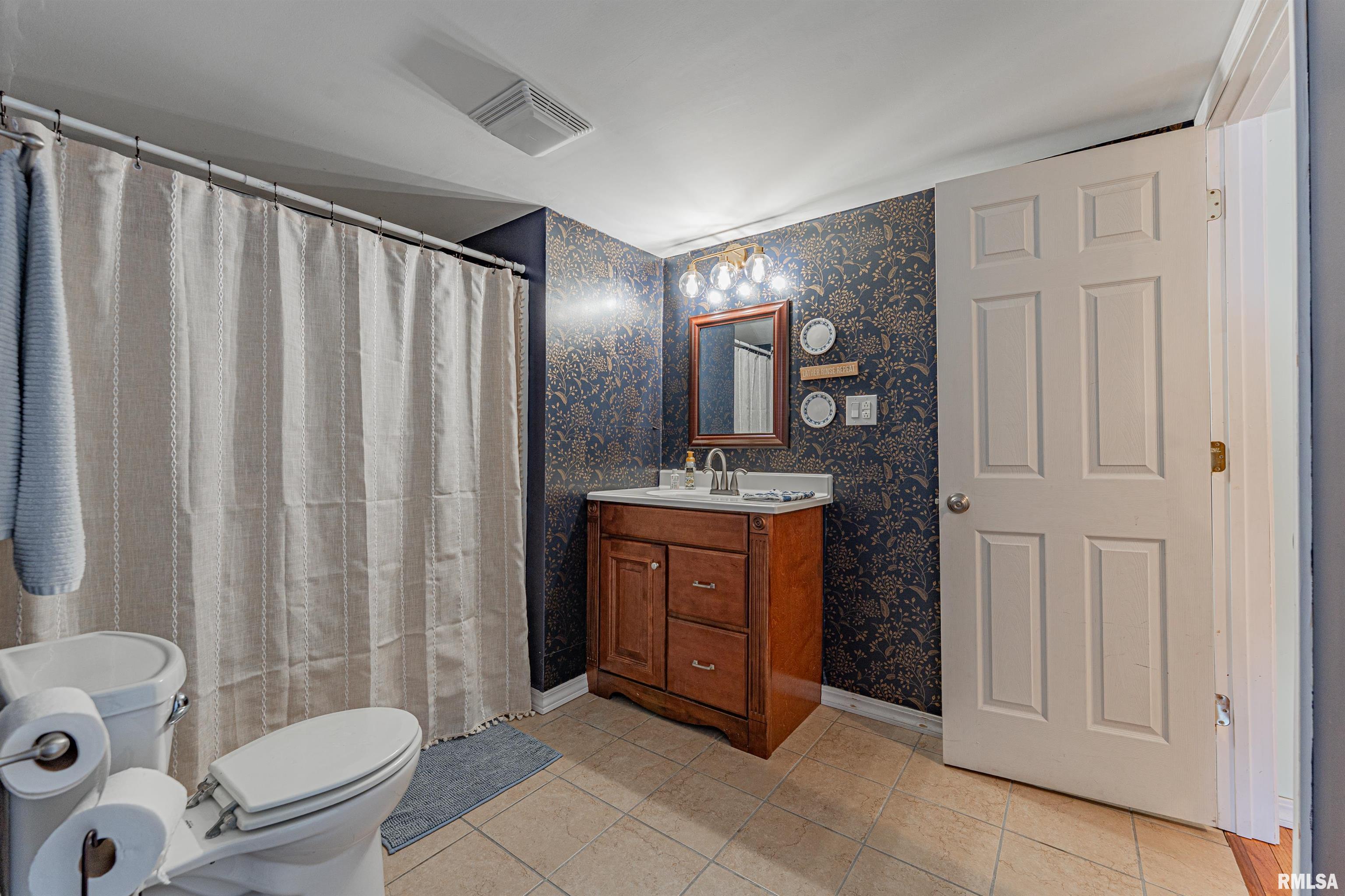 1528 Forest Hills Road Lincoln, IL 62656 - Photo 25 of 42