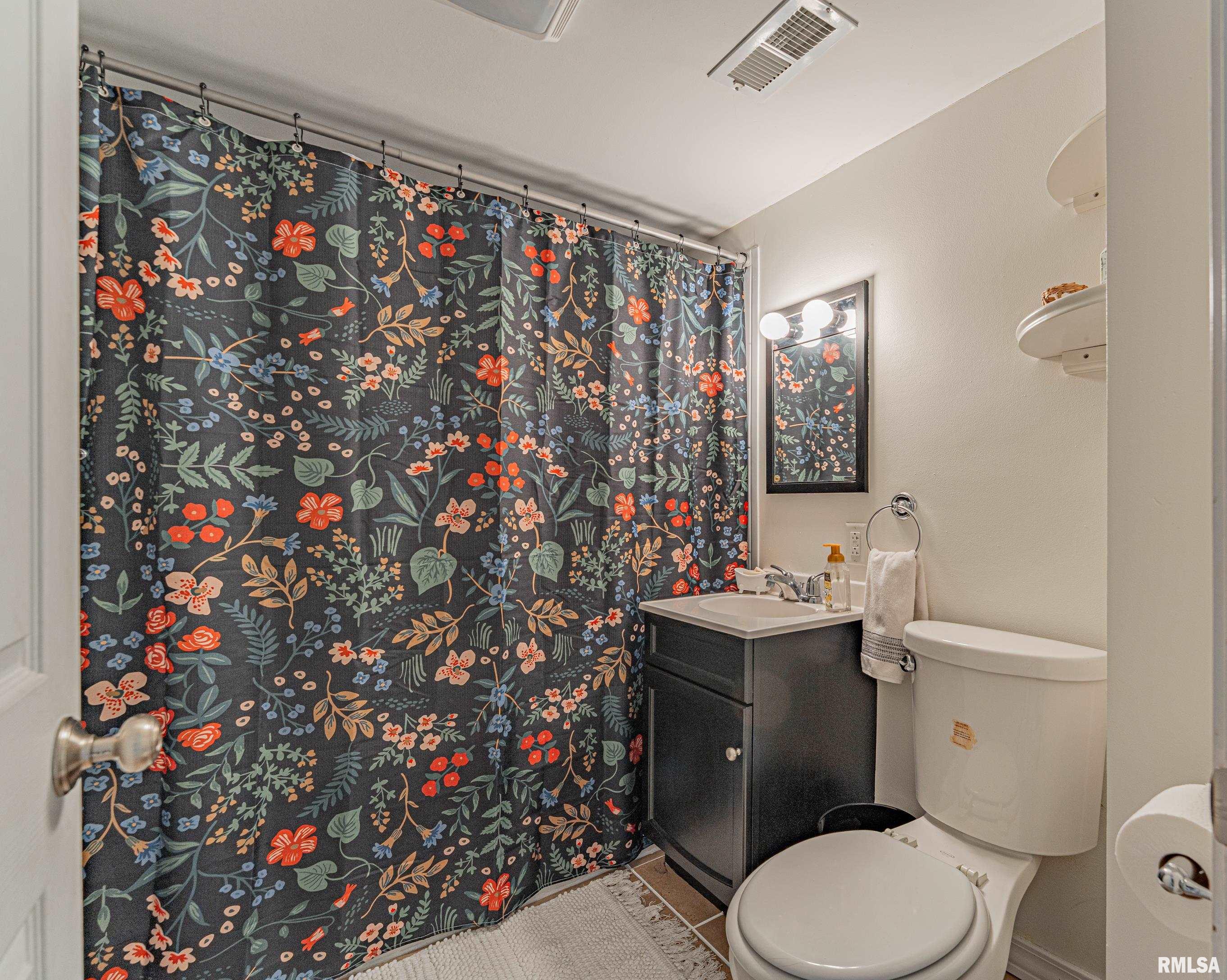 1528 Forest Hills Road Lincoln, IL 62656 - Photo 32 of 42