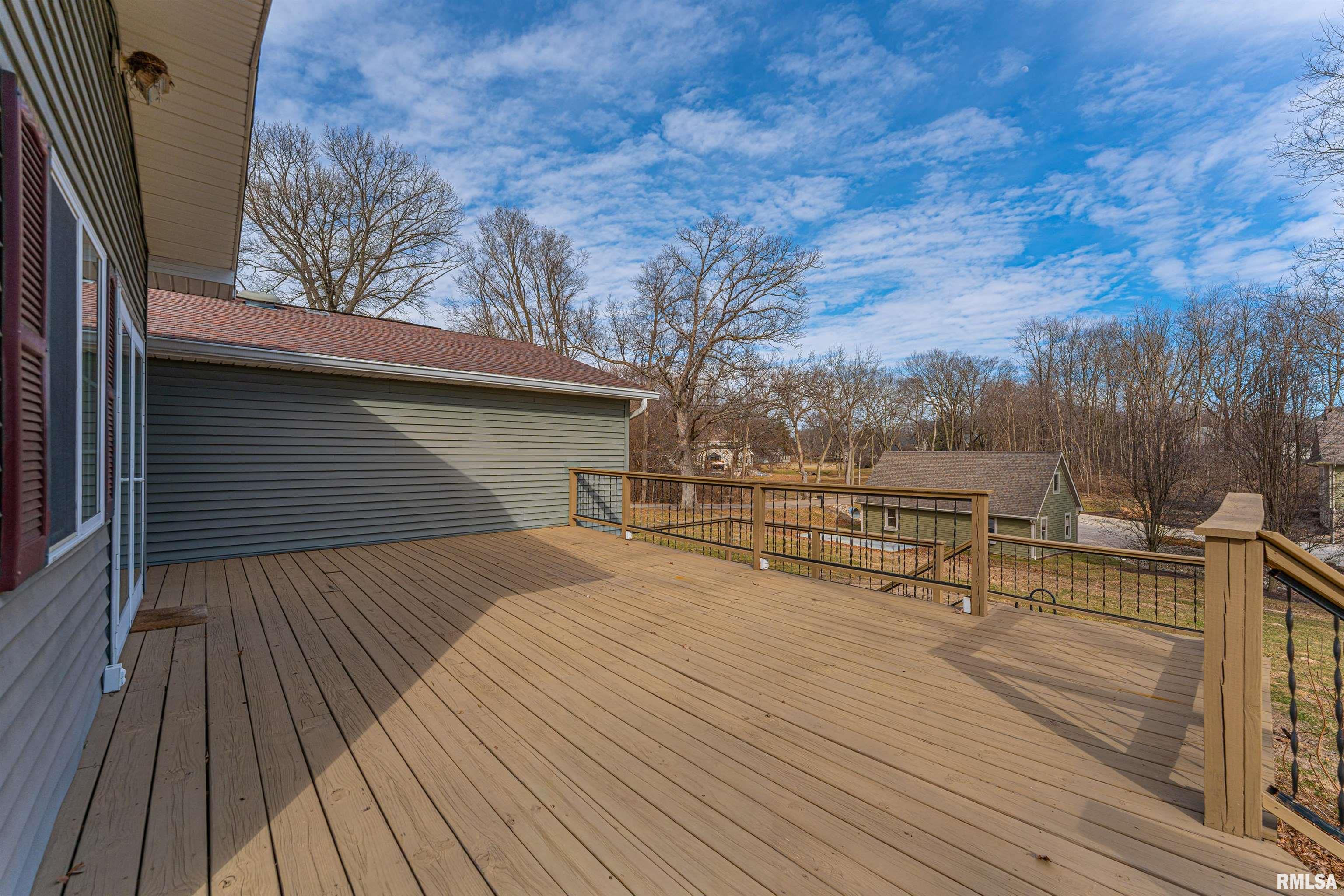 1528 Forest Hills Road Lincoln, IL 62656 - Photo 35 of 45