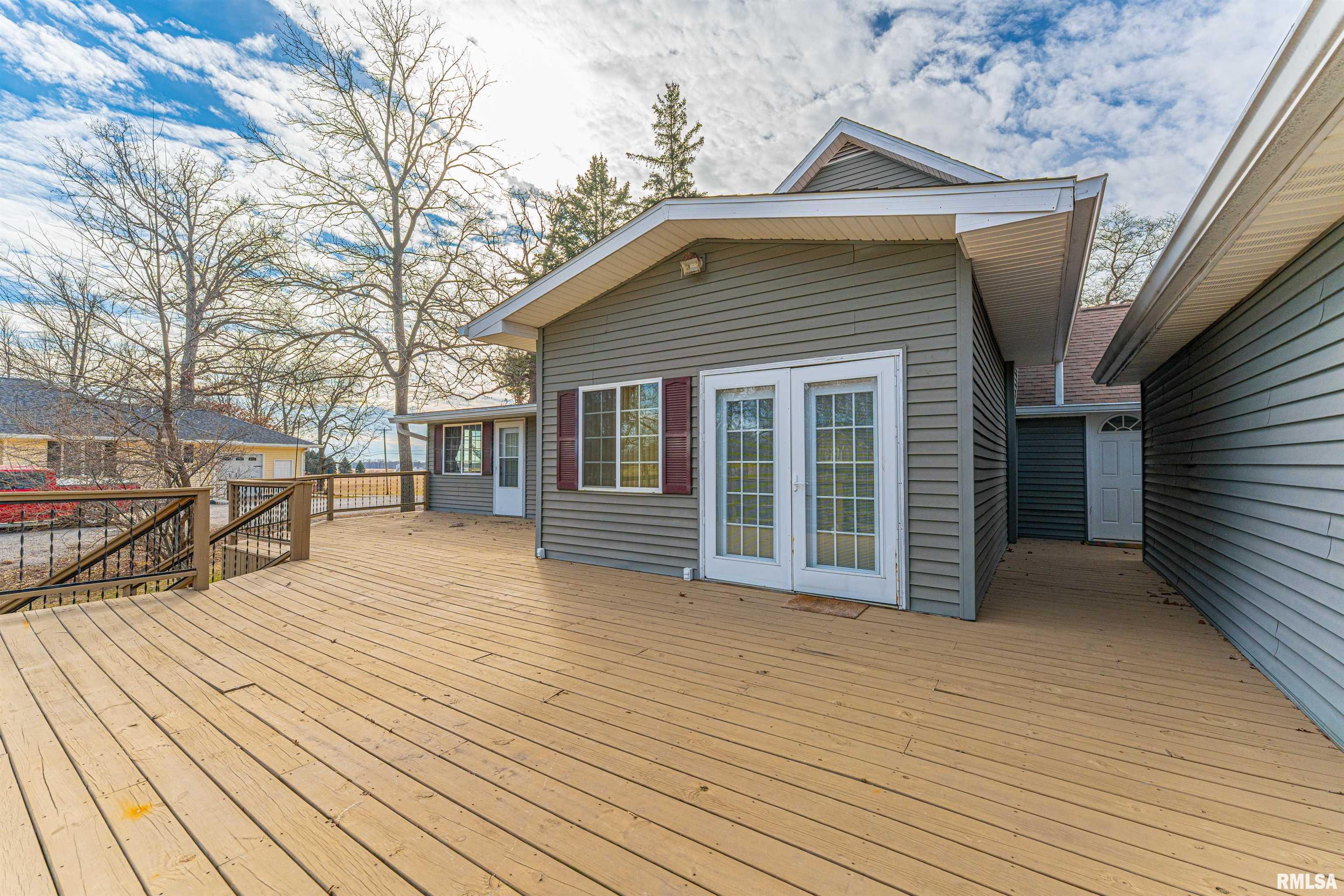 1528 Forest Hills Road Lincoln, IL 62656 - Photo 37 of 45