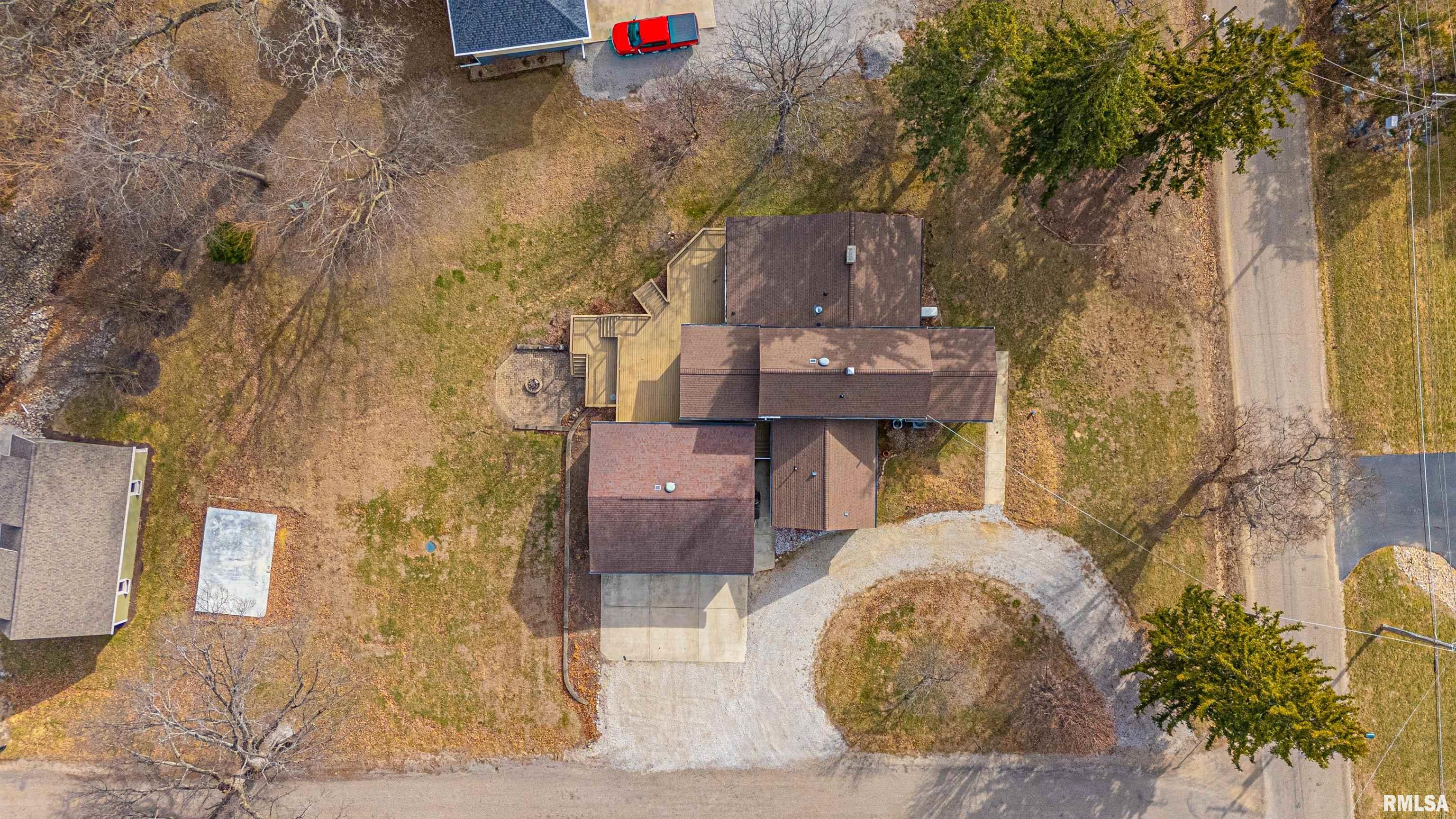 1528 Forest Hills Road Lincoln, IL 62656 - Photo 7 of 45