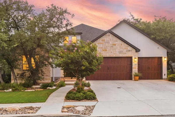 $800,000 | 160 Cool Rock, Boerne, TX 78006