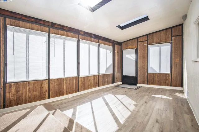 $4,200 | 60 Maitland Drive, Alameda, CA 94502