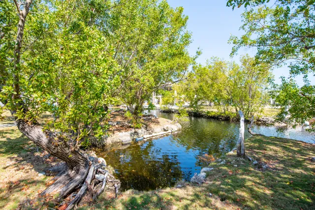 $698,000 | 30881 Witters Lane, Big Pine Key, FL 33043