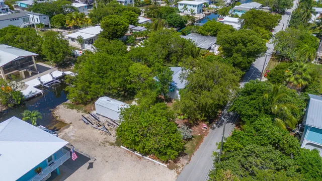 $698,000 | 30881 Witters Lane, Big Pine Key, FL 33043