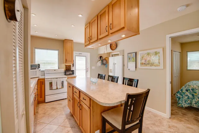 $698,000 | 30881 Witters Lane, Big Pine Key, FL 33043