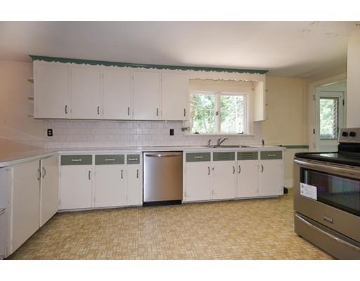 476 Edgell Road Framingham, MA 01701 - Photo 7 of 23 Gallery Image 7