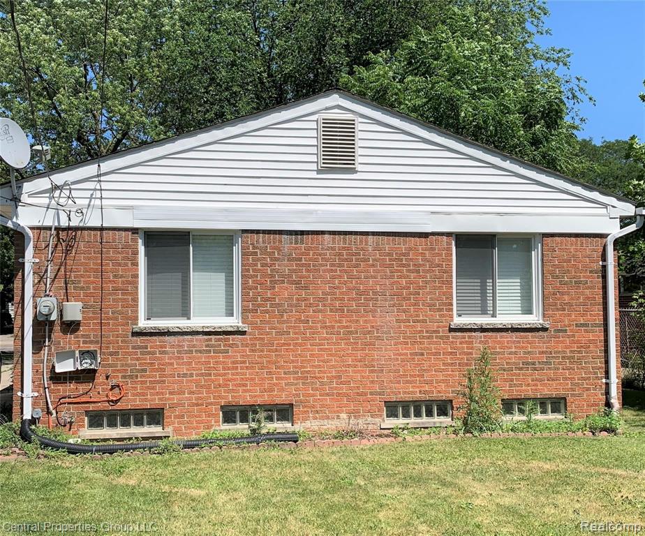 14235 Inkster Road Livonia, MI 48154 - Photo 21 of 21