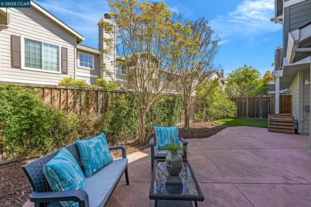 $949,000 | 407 Daybreak Court, San Ramon, CA 94583