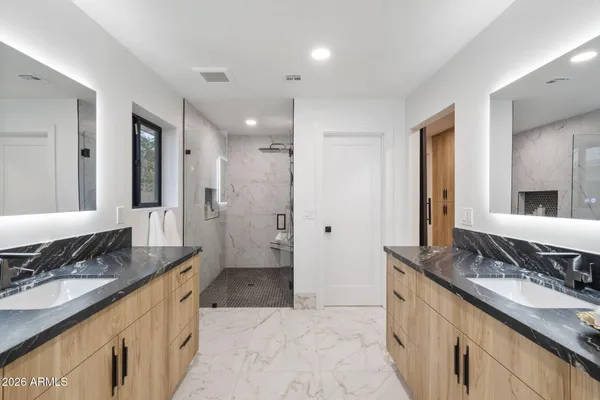 $2,100,000 | 1413 East San Miguel Avenue, Phoenix, AZ 85014