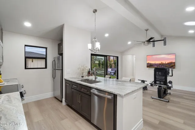 $2,200,000 | 1413 East San Miguel Avenue, Phoenix, AZ 85014