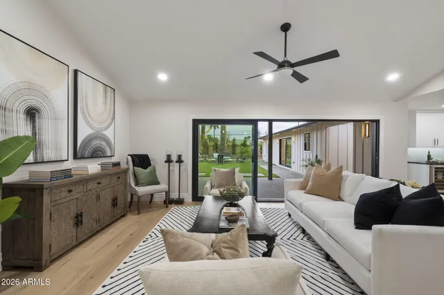 $2,200,000 | 1413 East San Miguel Avenue, Phoenix, AZ 85014