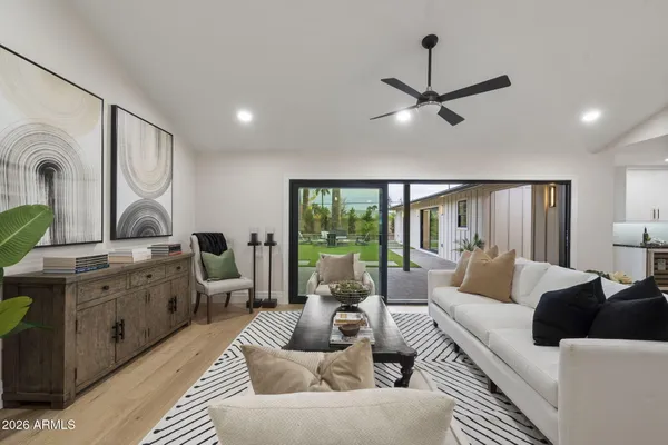 $2,100,000 | 1413 East San Miguel Avenue, Phoenix, AZ 85014