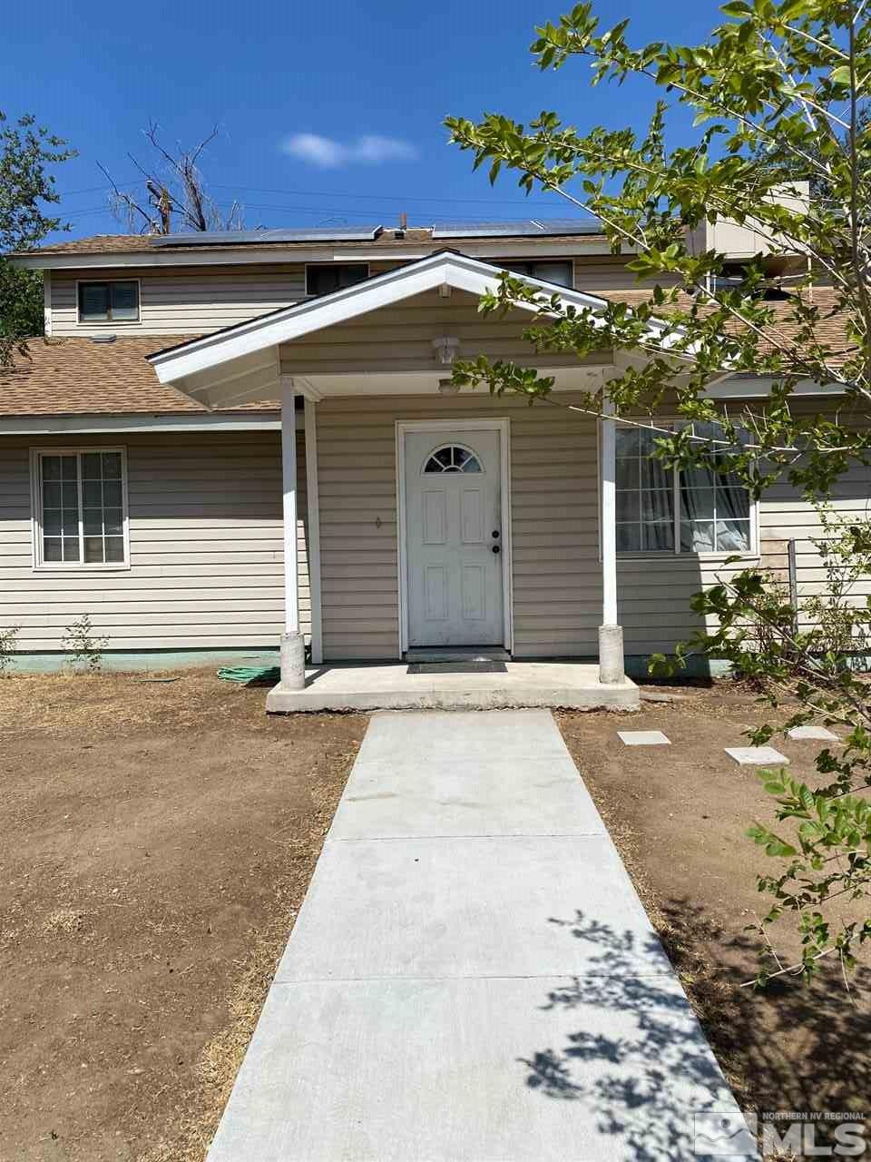 1885 Wilder Street Reno, NV 89512 - Photo 12 of 19 front view of a house