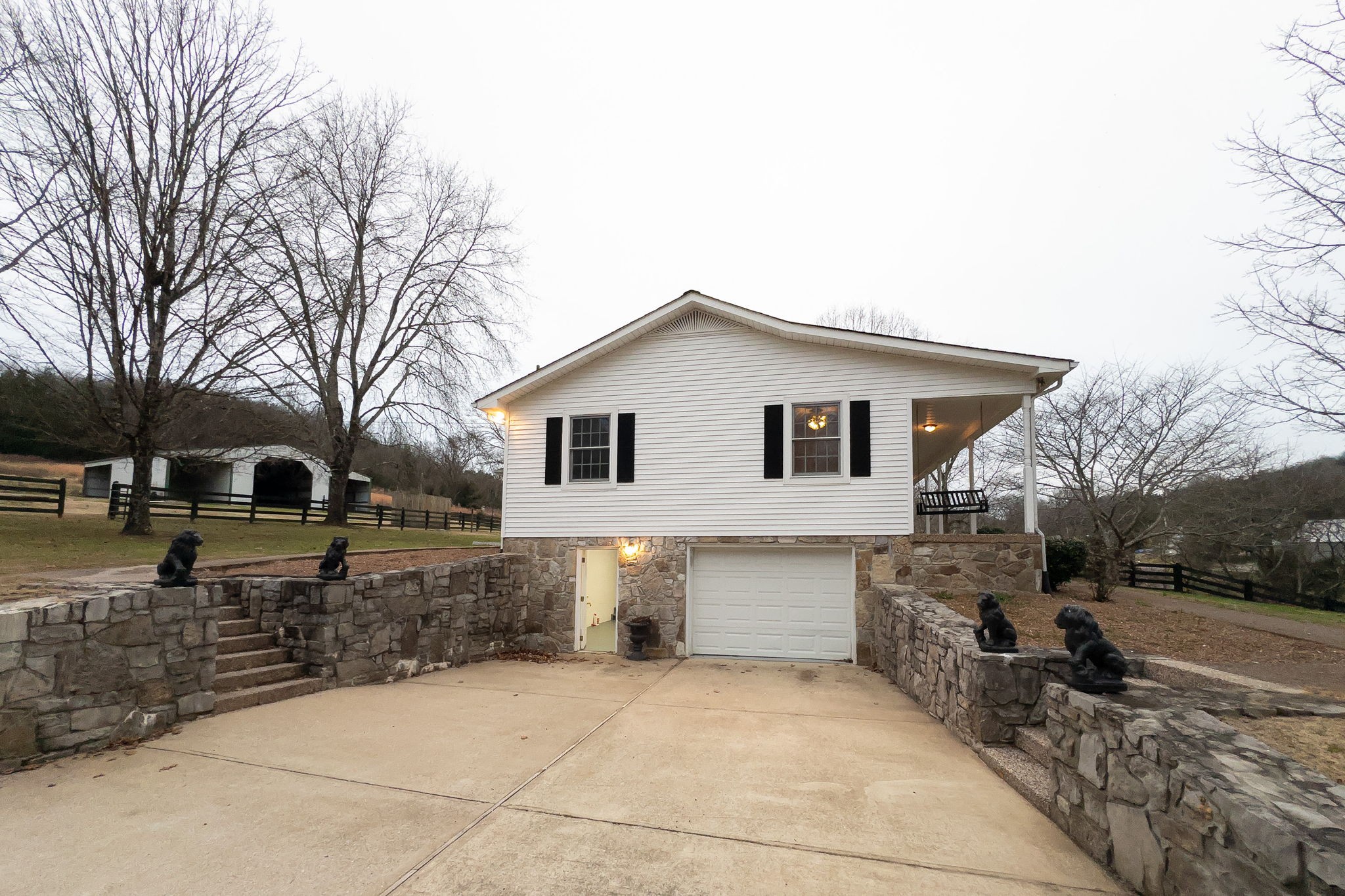 6680 Walker Creek Road Alexandria, TN 37012 - Photo 7 of 76